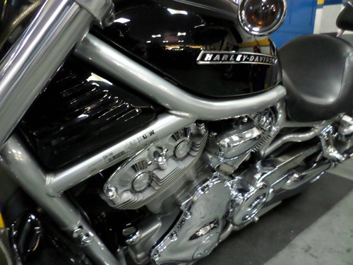 Imagem 12 de 15 de Harley-davidson V-rod Muscle