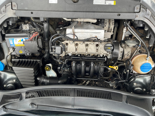 Volkswagen Fox Tendline 1.6 Mt