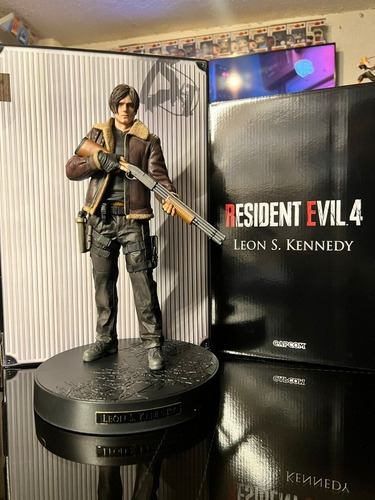 Resident Evil 4 Remake Collectors Edition (Usado)