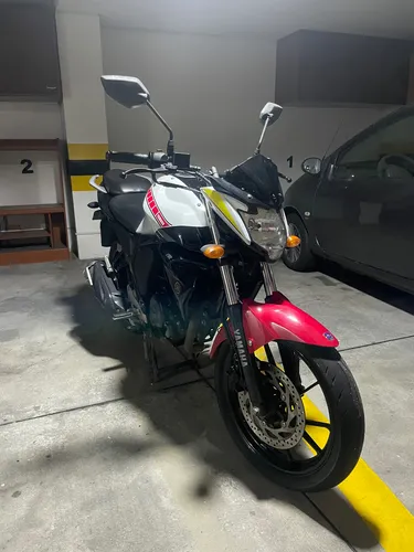 Yamaha Fz 150 Edición Especial 2022 - Excelente Estado