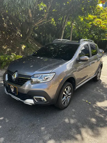 Renault Stepway 1.6 Intense Automática