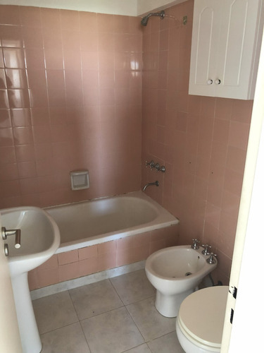 Dueño Vende Sin Comisión! 3 Ambientes Con Vista Al Río. Apto Crédito. Bajas Expensas