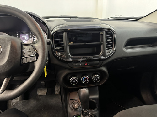 Fiat Toro 1.8 16V EVO FLEX ENDURANCE AT6