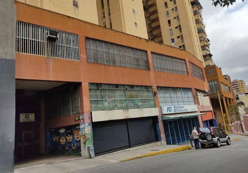 Imagen 1 de 14 de Local Comercial Centro Comercial Savil Los Teques.