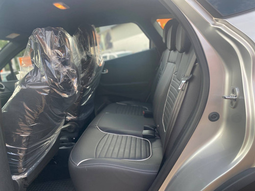 Imagem 11 de 11 de Renault Captur 2.0 16v Hi-flex Intense Automático