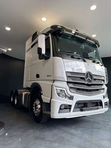 Mercedes-benz Actros 2545 Ls/33 6x2 (bitren 60 Tn)