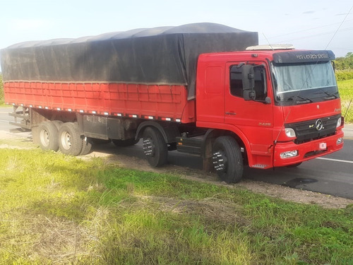Imagem 14 de 17 de Mercedes Benz Atego 2425, 8x2, Graneleiro