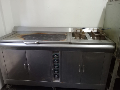 Modulo Sanguchero 2 En 1, Una Plancha Y 2 Freidoras En Acero (Usado)