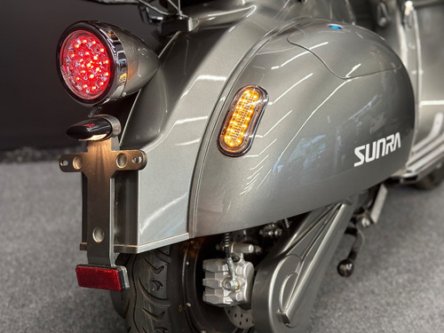 Moto Eléctrica Vespa Vintage Sunra Batería Litio