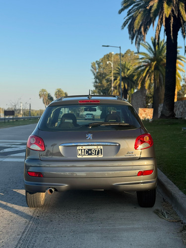 Peugeot 207 1.6 Feline 106cv