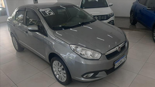 Imagem 3 de 10 de Fiat Grand Siena 1.6 Mpi Essence 16v