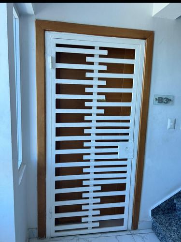 Apartamento En Venta 3er Piso Tropical Del Este.