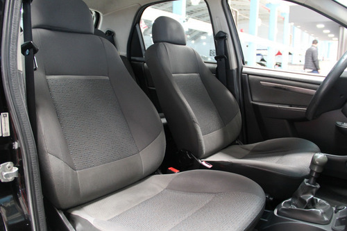 Imagem 10 de 13 de Chevrolet Celta 1.0 Mpfi Lt 8v Flex 4p Manual