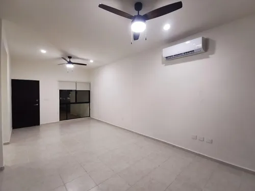 Casa Nueva En Renta En Privada Zensia Con Sistema De Riego En Conkal, Mérida.