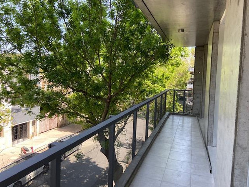 Imagen 7 de 15 de Departamentos De 1 Dormitorio / 1º De Mayo - Pasco
