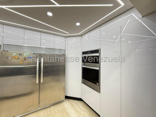 Venta De Apartamento En Las Mercedes Cl Mls 25-20869
