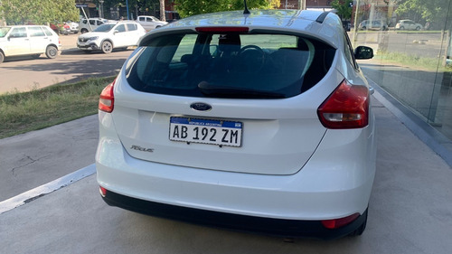 Imagen 2 de 9 de Ford Focus