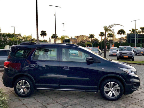 Imagem 8 de 11 de Chevrolet Spin 1.8 Activ7 8v Flex 4p Automático