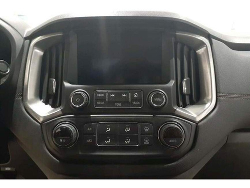 Imagem 9 de 12 de S10 2.8 High Country 4x4 Cd 16v Turbo Diesel 4p Automático