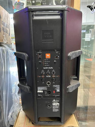 Caixa De Som Jbl Eon 615 Ativa 15 Bivolt Profissional Origi Preto (Usado)