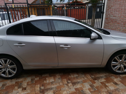 Volvo S60 Turbo T4 2013 Top De Linea