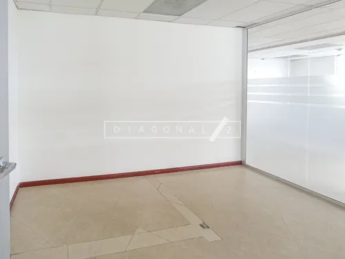 Oficina En Arriendo En Bella Suiza