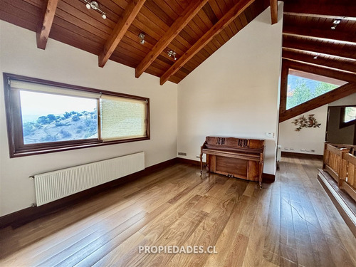 Casa En Condominio En Venta En Lo Barnechea