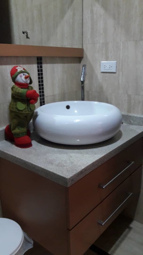 Imagen 8 de 11 de Casa A La Venta Bella Florida, Valencia, Carabobo