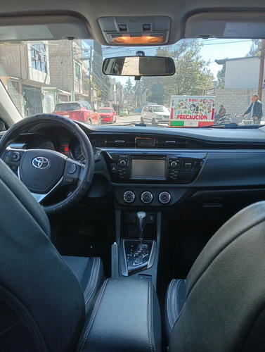 Toyota Corolla 1.8 S At