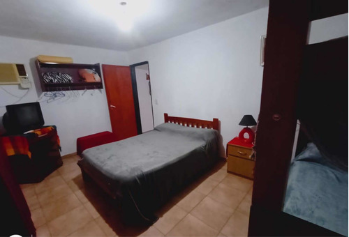 Imagen 4 de 8 de Departamento, Casa En Alquiler , Con Garage Techado