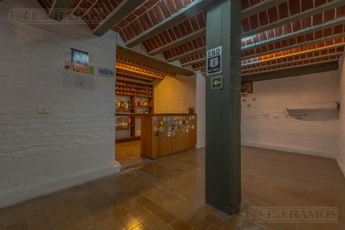 Lj Ramos | Vende | Casa En Campo Chico, Pilar | Luminosa Y Amplia C/ Pileta |