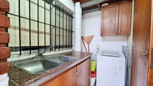Imagen 25 de 30 de Casa Quinta 5 Ambientes Venta El Jagüel Udaondo