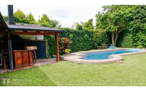 Casa En Venta De 4 Dormitorios Con Pileta En Rosario - Abasto
