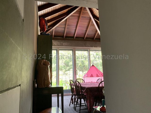 Ana Torres. Casa En Venta 25-1271 En Caurimare