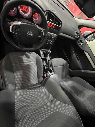 Imagen 15 de 15 de Citroën C4 2.0l 16v Tendance