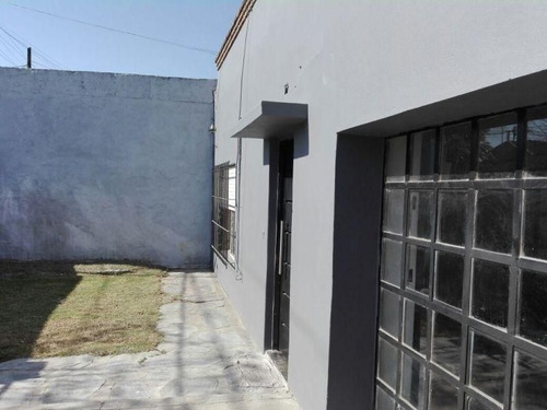 Venta De Casa 3 Dormitorios, En San Carlos, La Plata.