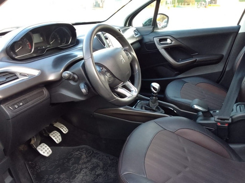Imagen 10 de 15 de Peugeot 2008 Sport Thp