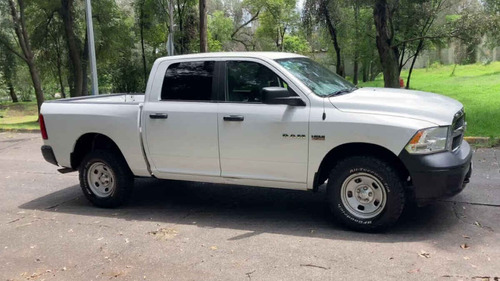 Imagen 7 de 15 de Ram 2500 2016 4p 5.7 2500 Slt Hd Crew Cab 4x4 V8 6at Tra