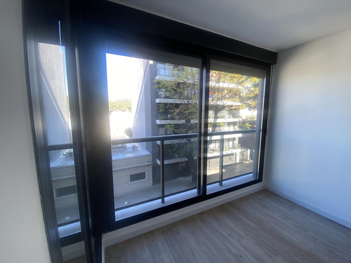 Monoambiente En Venta. Cordón, Montevideo