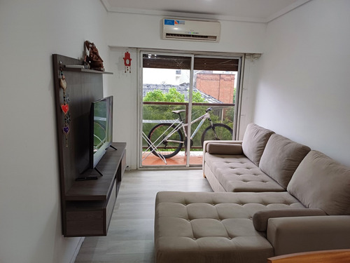 Departamento En Venta En Lomas De Zamora, G.b.a. Zona Sur, Argentina