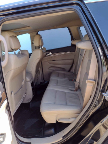 Imagen 10 de 13 de Jeep Grand Cherokee 2017 Ltd Lujo 4x2 8 Vel