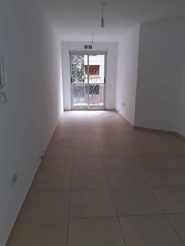 Imagen 13 de 14 de Vendo Muy Lindo Depto Con Balcon - Terraza Con Asador