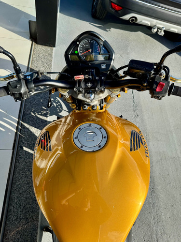 Hornet 600
