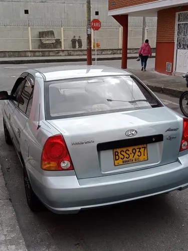 Hyundai Accent 1.3 Gl 4 p