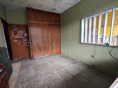 Imagen 19 de 30 de Casa En Venta En El Centro De Barquisimeto Precio De Oportunidad Gabriela.c #22-5731