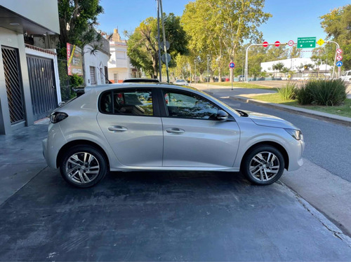 Peugeot 208 2021 1.6 Feline Tiptronic
