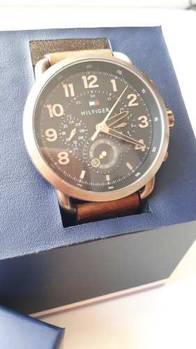 Relógio Tommy Hilfiger Masculino Couro Marrom - 1791425