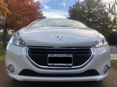 Peugeot 208 1.6 Allure 2015