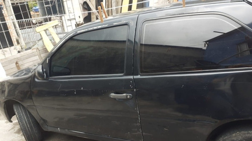 Imagem 2 de 7 de Volkswagen Gol 1997 1.6 3p Gasolina