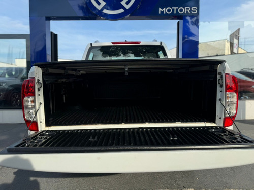 Nissan Frontier 2.3 Le Cab. Dupla 4x4 Aut. 4p
